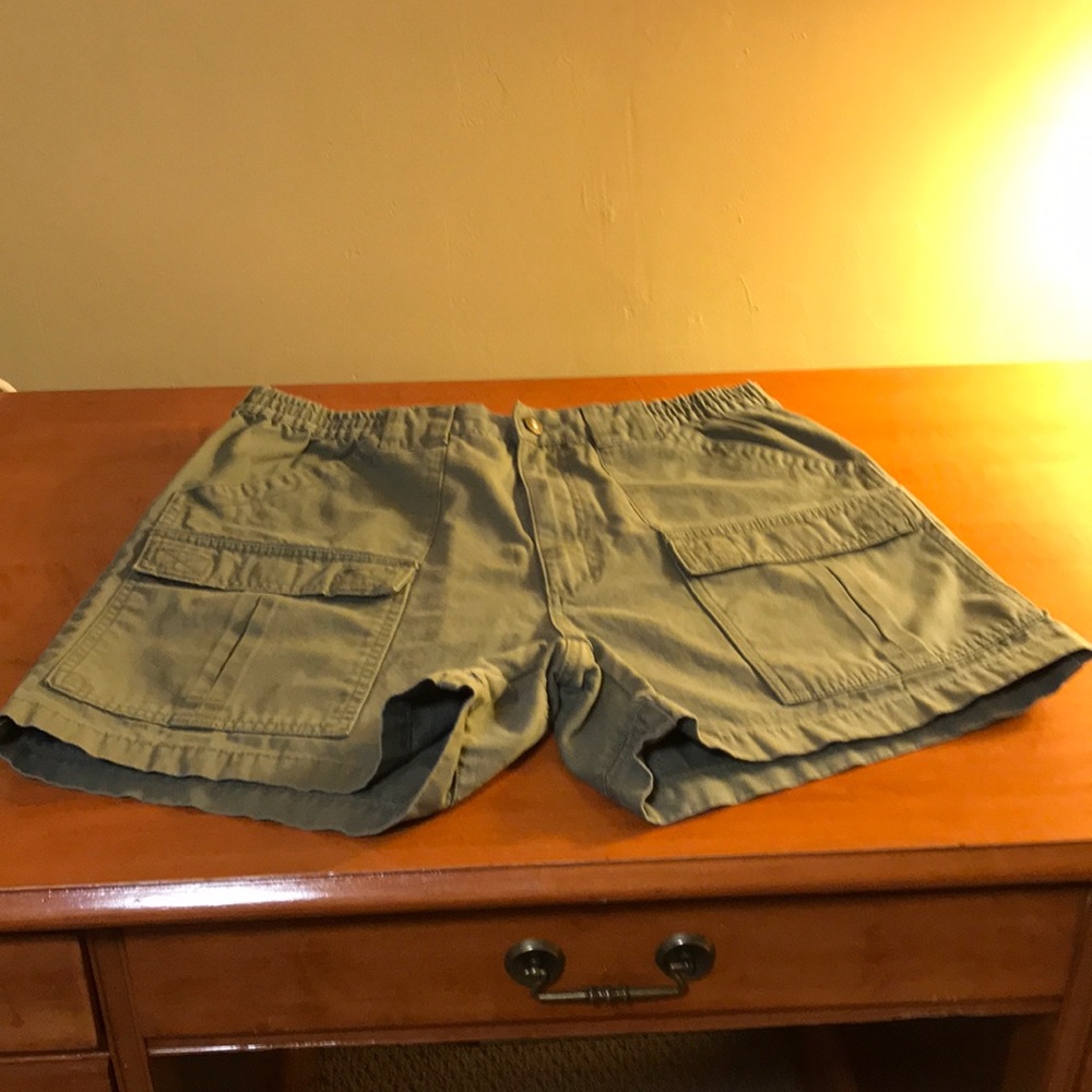 Cabellas hiking shorts